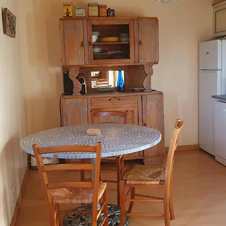Tatil Evi A La Campagne 3 * Proche A75 En Margeride. La Roche (Lozere)